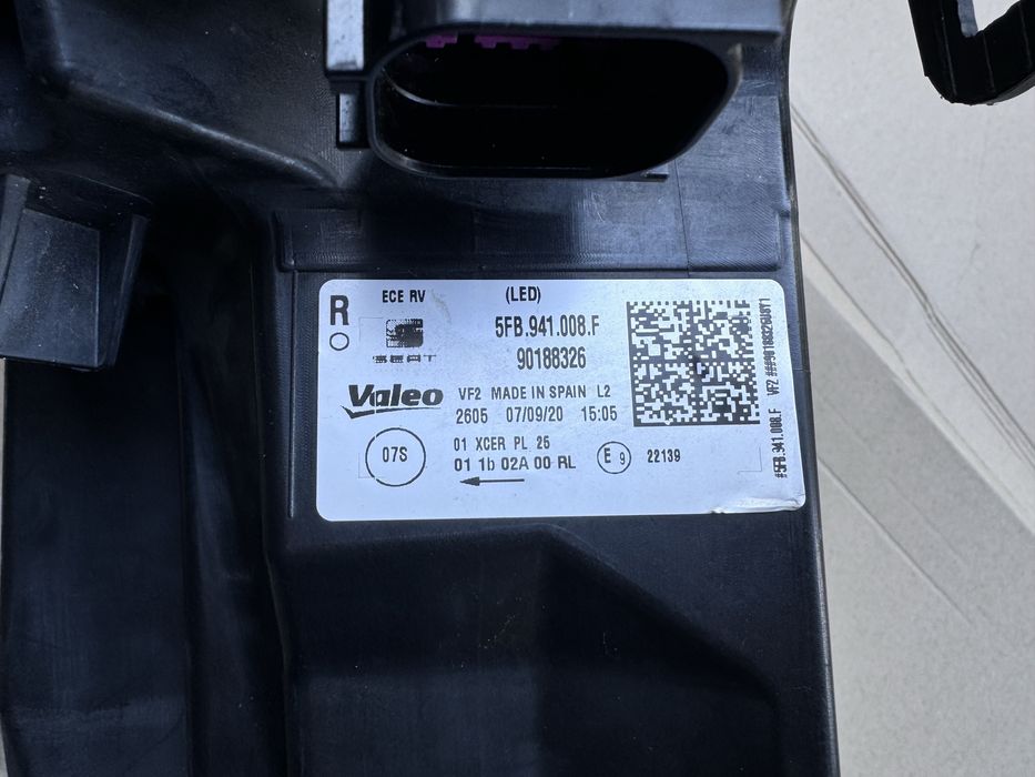 Фара Cupra оригінал