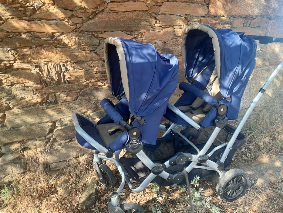 Carrinha bebés Marca Infantia para gémeos