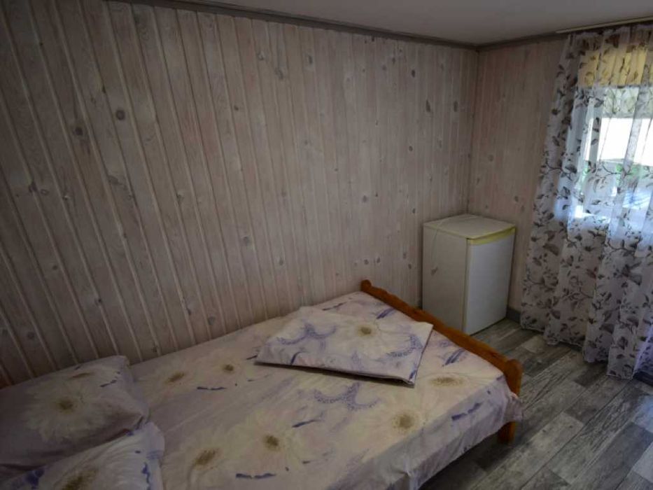 Світязь | 3 кімнати | Подобово 2 поверху будинку  | 6 осіб | 800 м до озера Тополі | 1,5 км Центральний Пляж