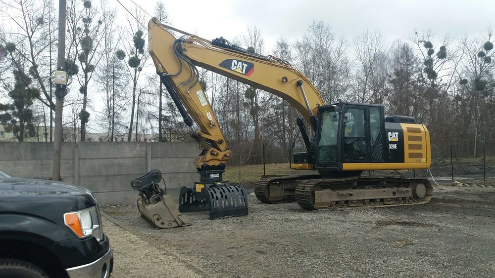 usługi koparka gąsienicową