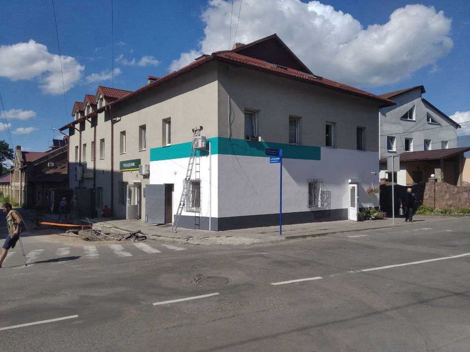 Оренда комерційного приміщення м.Дубляни 112 кв.м.