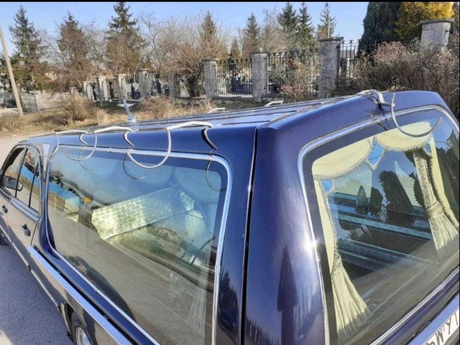 Mercedes-Benz E 270 КАТАФАЛК 2000