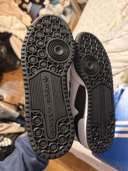 Bota adidas forum low