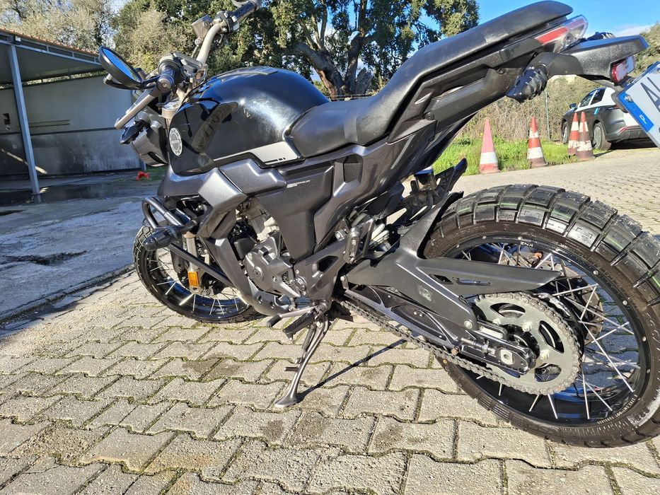 Vendo Mota Zontes ZT 125 G1 como nova