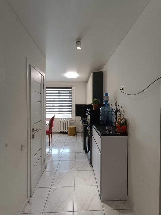 Продається 2-кімн. квартира р-н ДОС ремонт, меблі, техніка