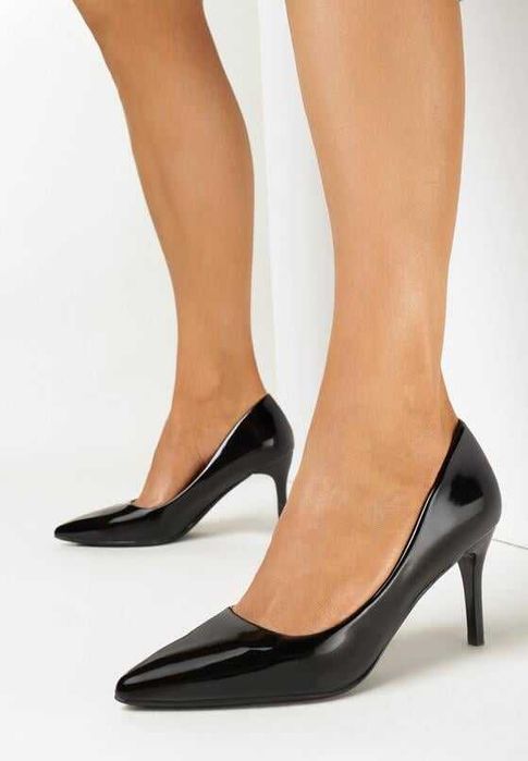 Czarne szpilki z ekoskóry C'M PARIS