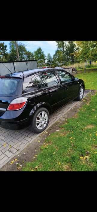 Opel Astra H 1.6 benzyna