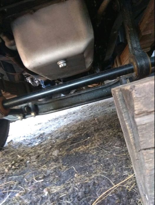 Вантажівка МАЗ 53366 з напрацюванням 4 тис.км