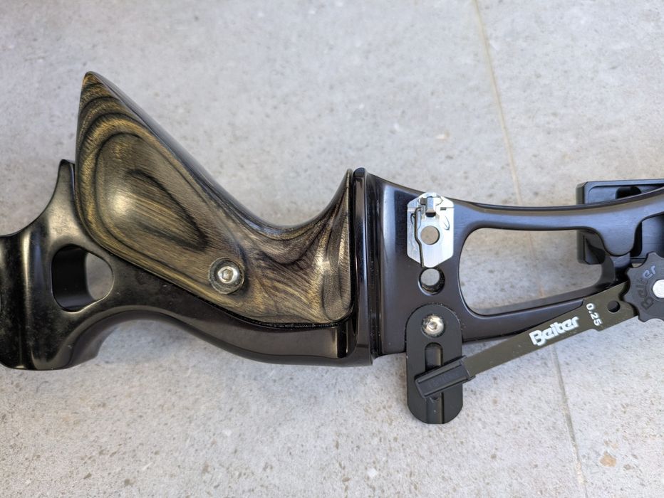 Corpo Hoyt Formula hpx 25" esquerdo