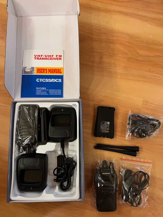 Рации Baofeng BF - 888s, 400-470MHz, с гарнитурой, комплект рацій