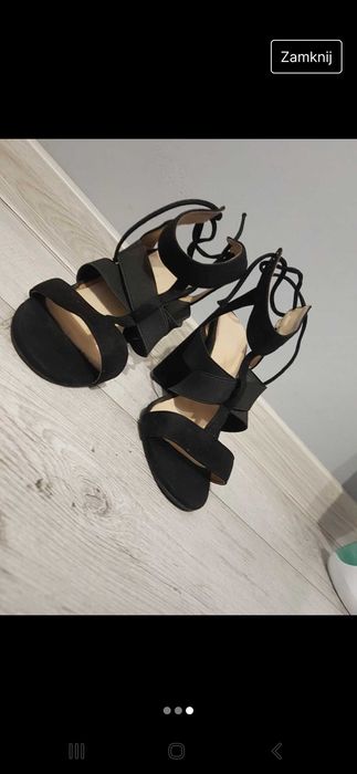Sandałki rozmiar 38
