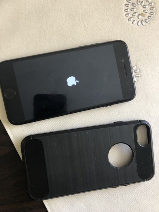 iPhone 7 . 32 GB