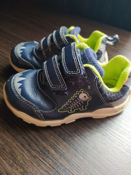 Кроссовки clarks 22
