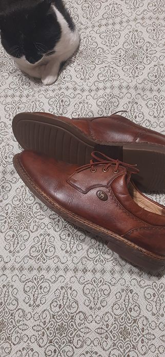 Чоловічі туфлі. Розмір-45.