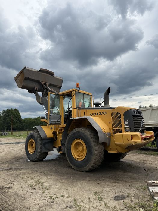 VOLVO L110E Rok 2006