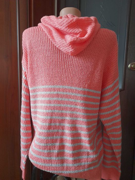 Джемпер. кофта L. 48 р.