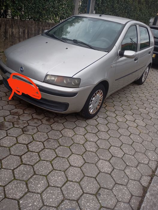 Fiat Punto funcionando normalmente435435459178680321