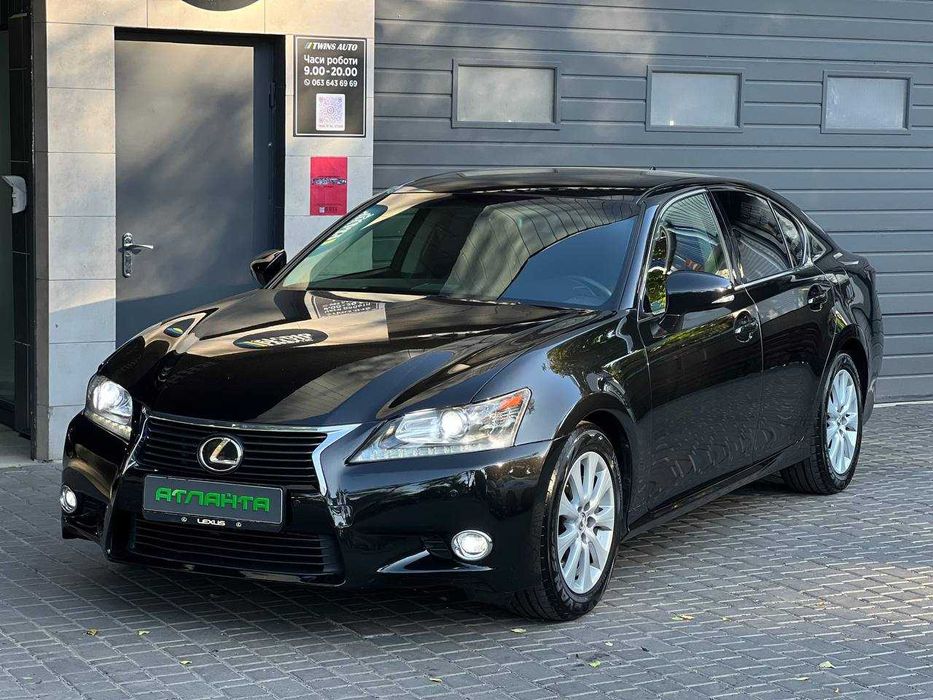 Lexus GS Офіціал 2013