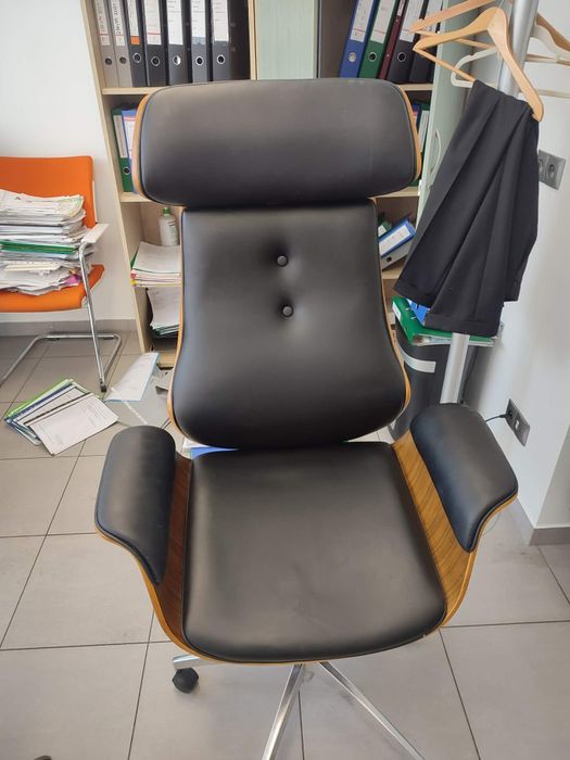 Fotel gabinetowy obrotowy