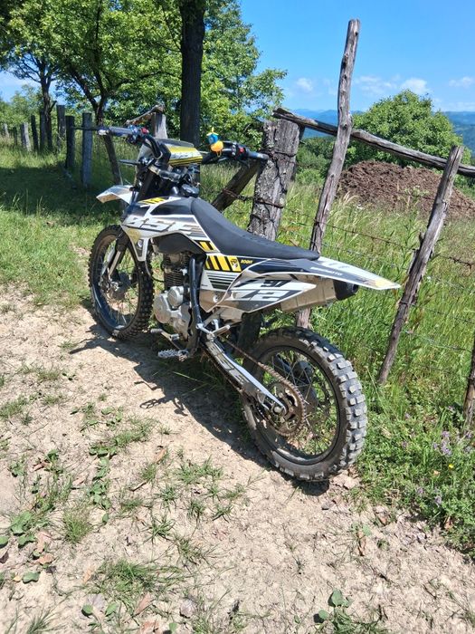 Продам на повнуму ходу