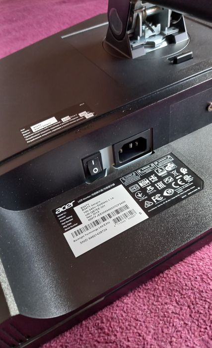 Monitor 24' Acer B247Y 75Hz FullHD Pivot