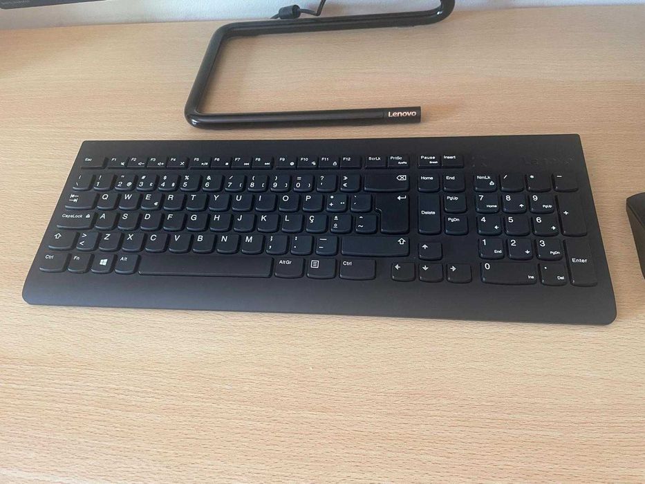 Computador Lenovo All in one