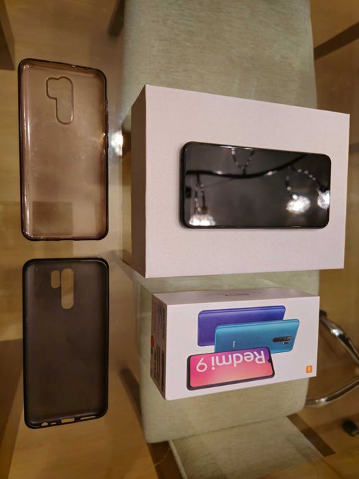 Samsung Galaxy A51 & Xiaomi Redmi 9