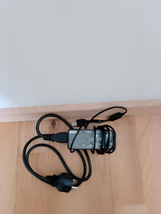 Lenovo zasilacz adapter model ADLX45NCC3A
