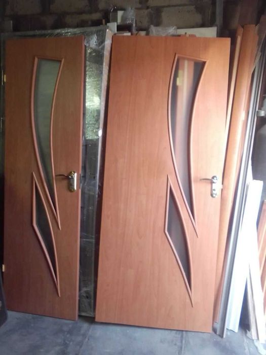 Двері міжкумнатні Б/У гарний стан