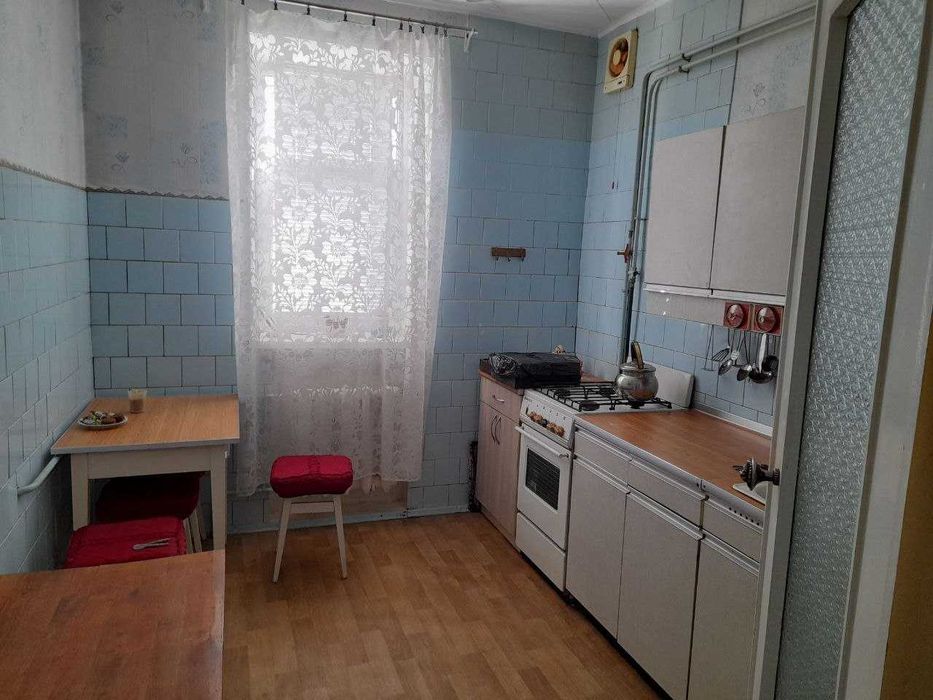 Терміново    Продається 3-кімнатна квартира