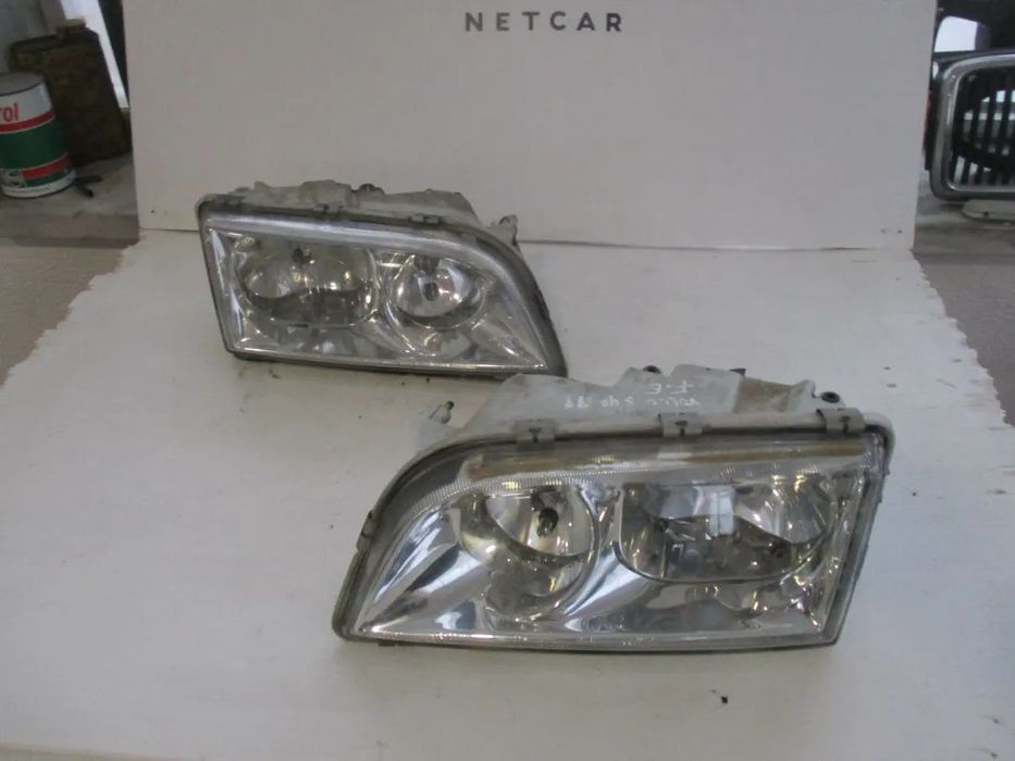 Farol Optica Volvo V40 S40 Esq Dto