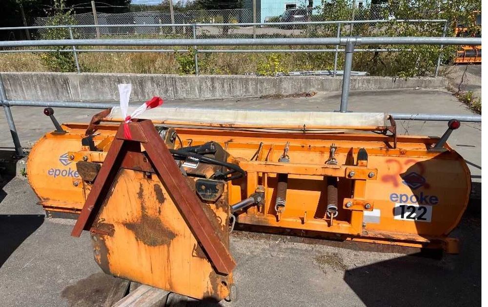 Pług do śniegu Epoke 280cm odśnieżny regulowany hydrauliczny Schmidt