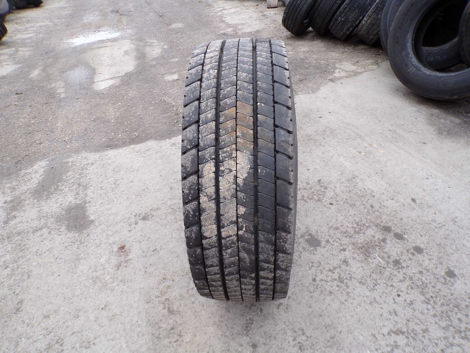 Opona 315/60R22.5 KUMHO KLD 03 (900 netto)