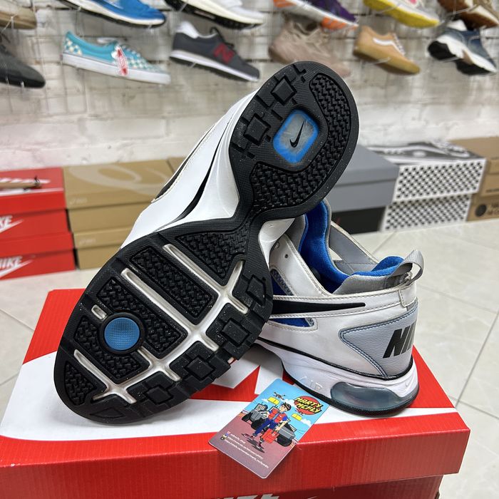 Чоловічі кросівки Nike Air Compete TR II для тренувань білі шкіряні 43