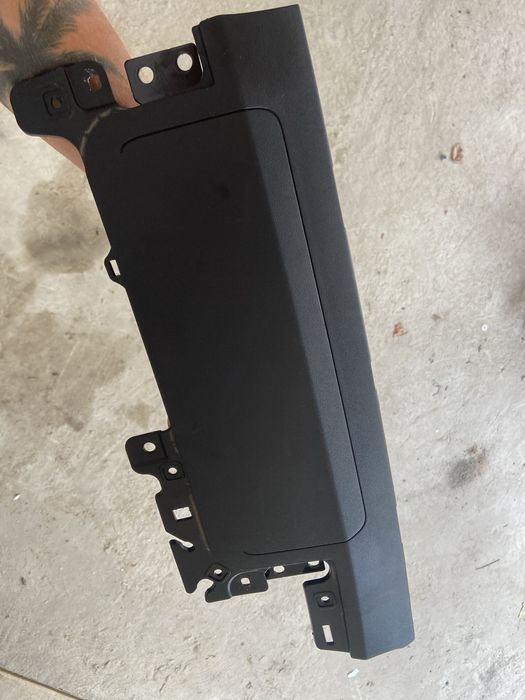 подушки Безпека Tesla штори та коліна 1077827-00-E