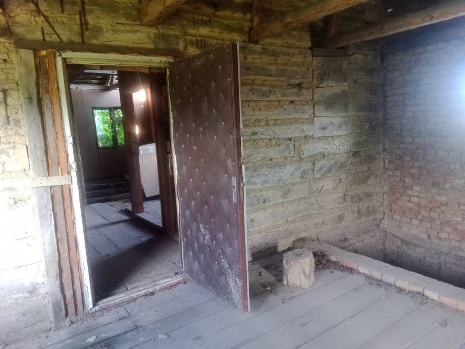 Продам 1/2 будику