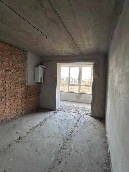 Продаж 3к квартири Озерна