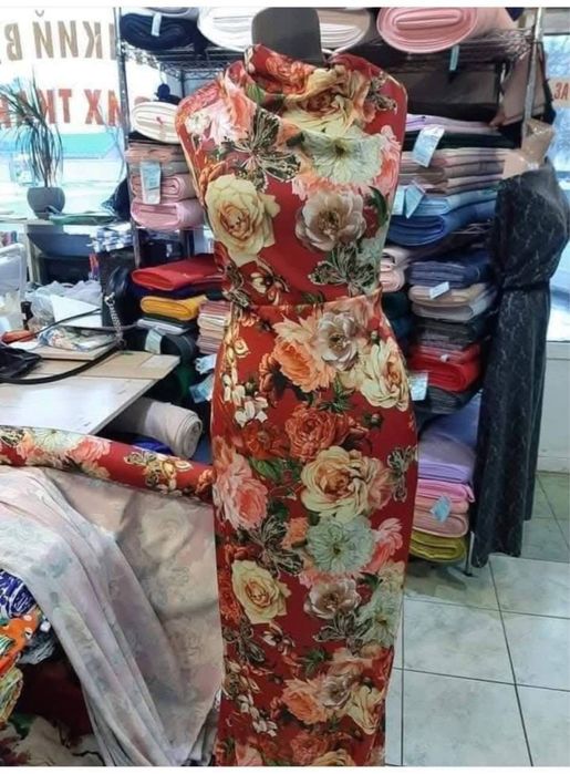 Навчаю бізнесу на тканинах : приходь продавай!