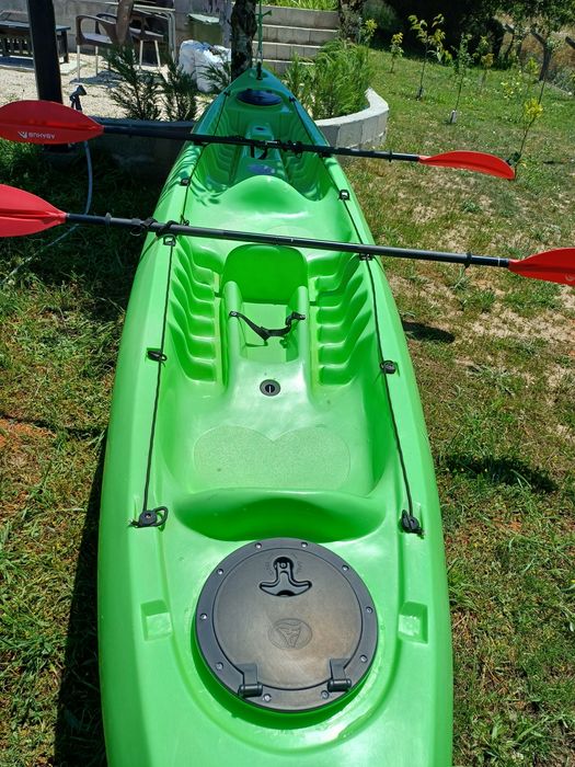 Kayak familar com remos