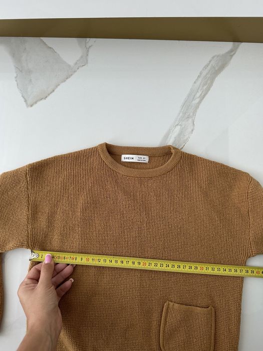 Sweter marki shein rozmiar 116 cm