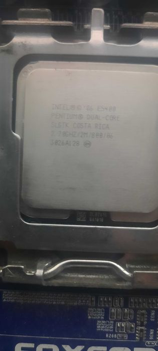 Płyta główna Foxconn G31MXP + intel pentium e5400 + 4GB DDR2