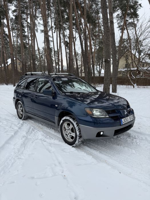 Mitsubishi Outlander 2.0 газ/бензин 4*4 механика 2007 года