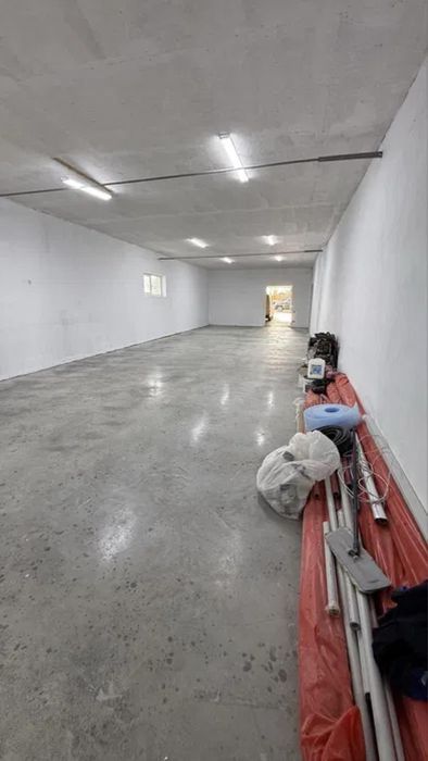 Продаж / Складське приміщення / вул. Польова, Стоянка