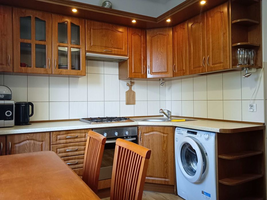 Wynajmę mieszkanie 33m2 wyposażone, zadbane, duża piwnica 5m2 centrum Świdnika prywatnie od zaraz