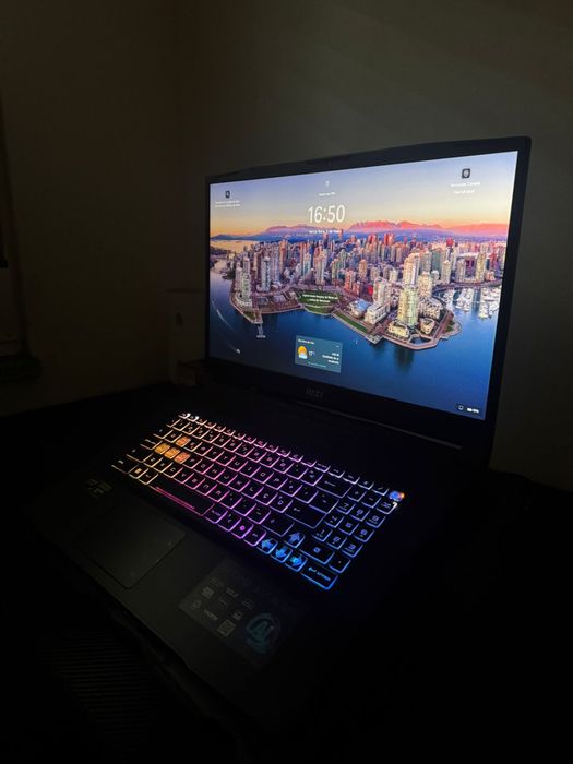 PC MSI KATANA A17+ base de refrigeração