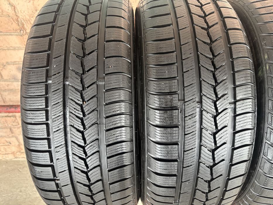 Комплект Зимових шин 225/60R16 Nexen