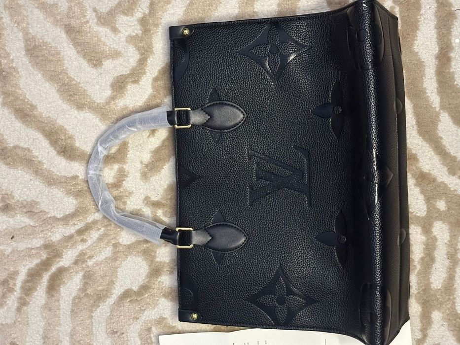 Mala Louis Vuitton Nova
