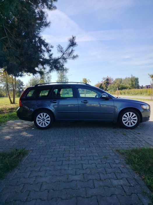 Volvo V50