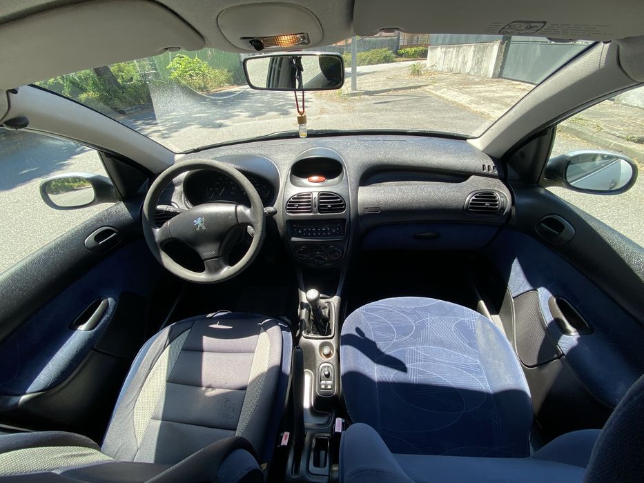 Peugeot 206 1.2 gasolina
