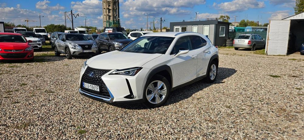 Lexus UX
